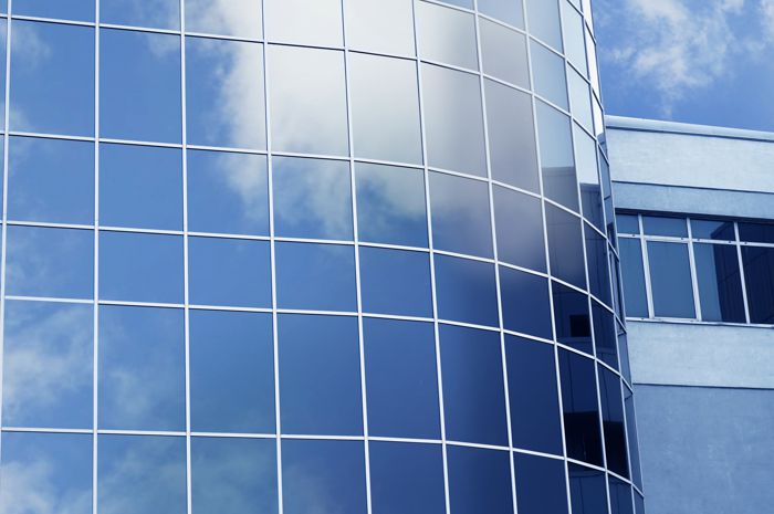 emergency glass repairs cairns